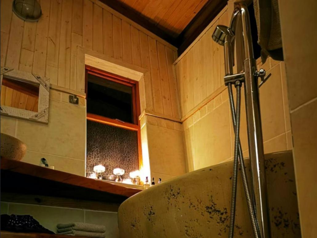 Waterbessiebos Cottage Tzaneen Buitenkant foto